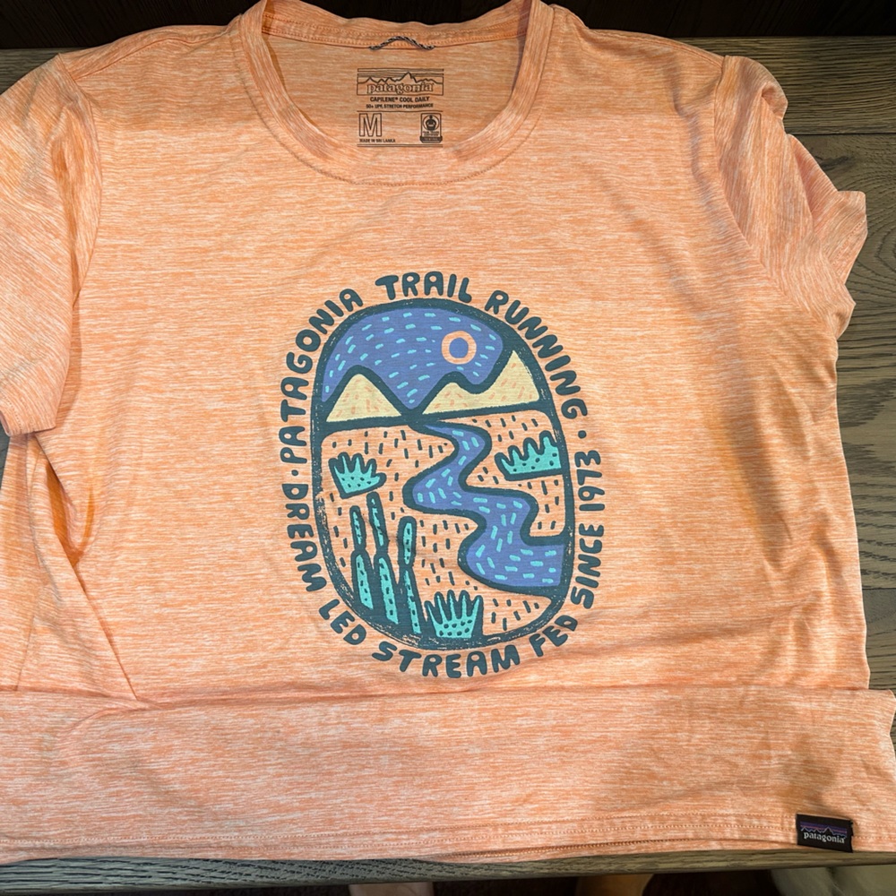 Women’s Patagonia Capaline size M short sleeve shirt